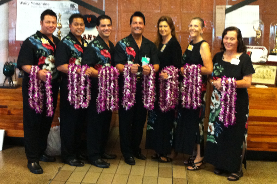 Aloha & Welcome From The Staff Of Leis Of Hawaii